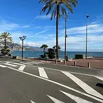 A 2 Pas De La Et Du Train * Roquebrune-Cap-Martin