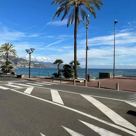 A 2 Pas De La Et Du Train * Roquebrune-Cap-Martin